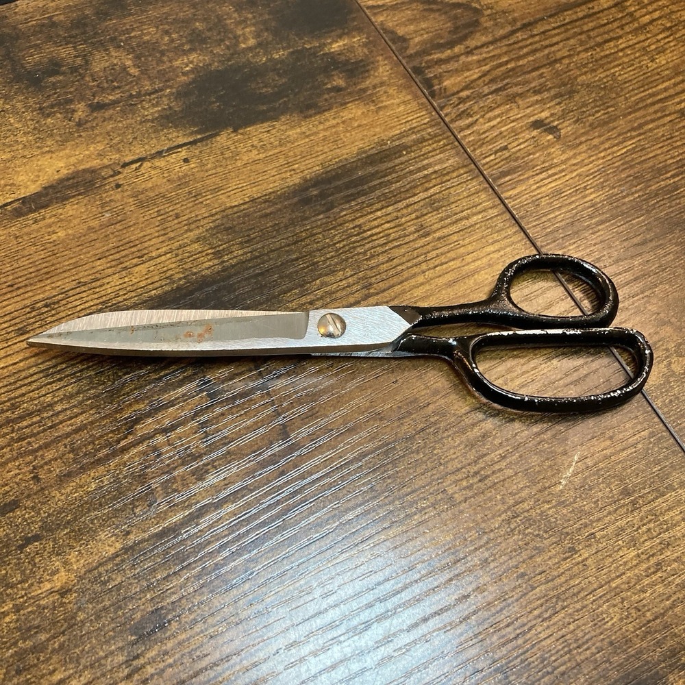 Vtg Taiwan Heavy Duty Tailor Upholstery Sewing Fabric Shears Scissors Black 7"